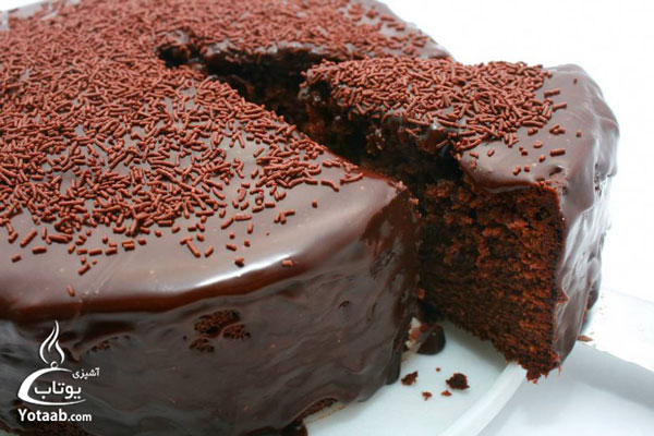 کیک شکلاتی با رویه گاناش